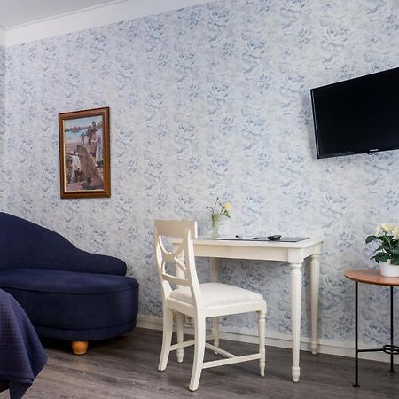 Hotel Vaennaes Vannas Ngoại thất bức ảnh
